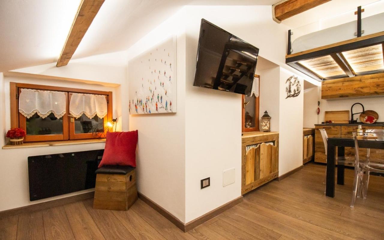 Mon Petit Cervin Apartment วัลตูร์นอนช์ ภายนอก รูปภาพ